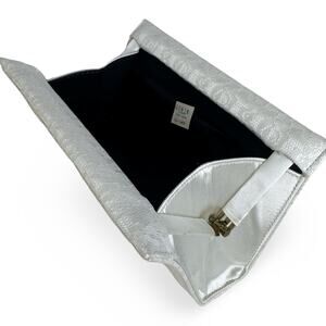 Late 1950s early 1960s Vintage Facile White Lace Bridal Evening Clutch Purse